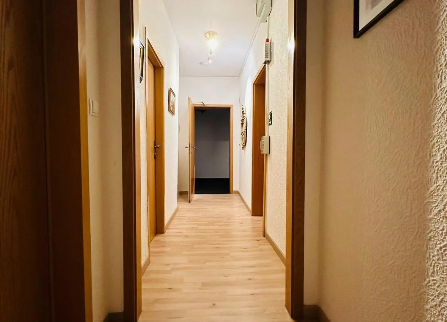 ** Bed & Breakfast Hotel Bff Airport Messe Schlaf - Duesseldorf Germany